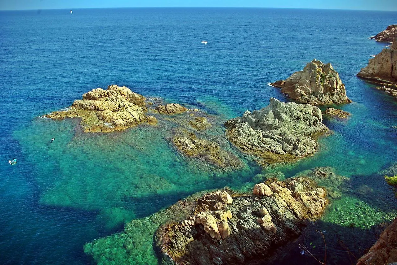 Lets Holidays Big Terrace House And 2 Parking Tossa de Mar Spain
